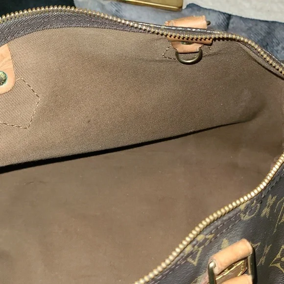Louis Vuitton Speedy 35 - Picture 4 of 16